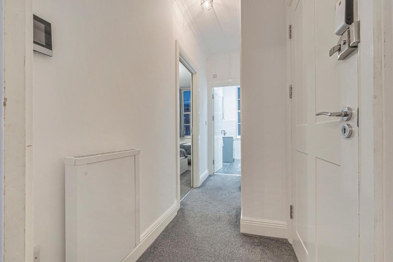 Modern, City Centre -2 Bedroom Apartments Reading Extérieur photo