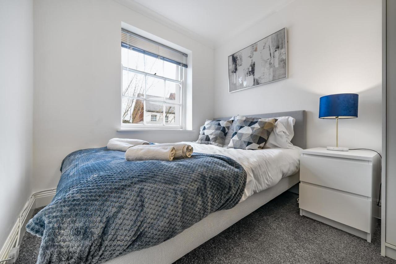 Modern, City Centre -2 Bedroom Apartments Reading Extérieur photo